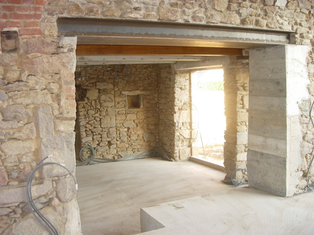 Ouverture de mur en pierre, en béton à Mont-de-Marsan